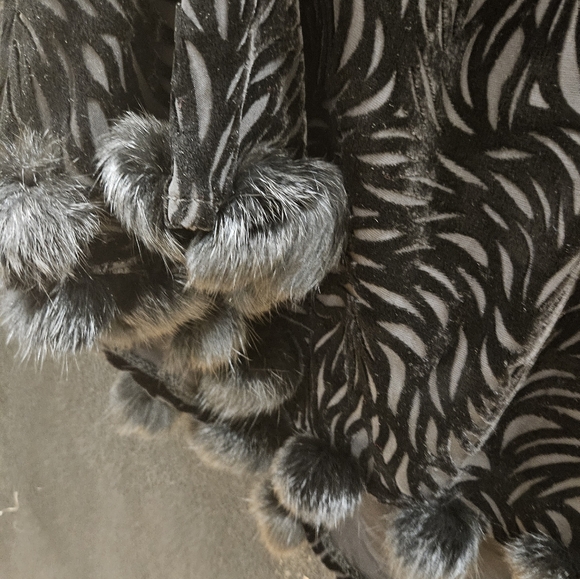 Fur trim cape - one size - Picture 4 of 5